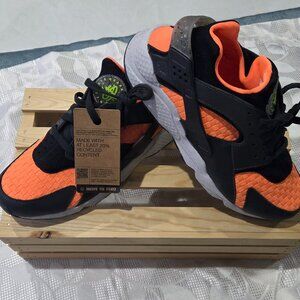 Men's Air Huarache by Nike Atomic Orange, Men's Size 10.5